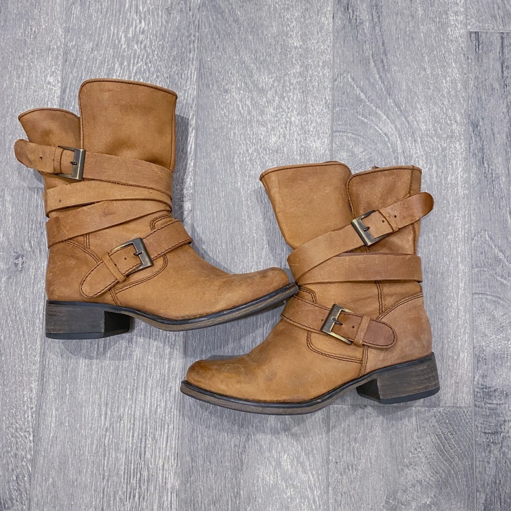 Steve Madden Boots
